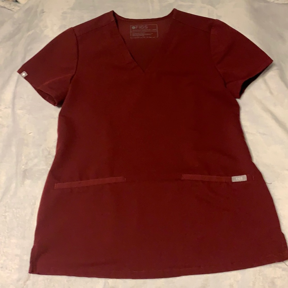 Figs Casma scrub top